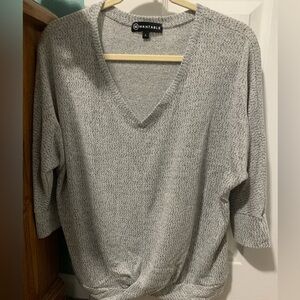 Wantable Women's V-Neck Sweater - Classic Gray